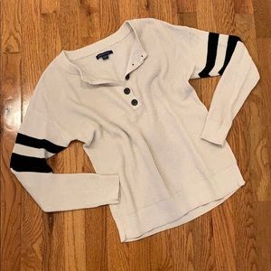 NWOT American eagle sweater